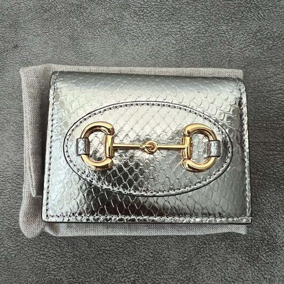 Brand New Authentic GUCCI Horsebit gold python wallet - Picture 1 of 11